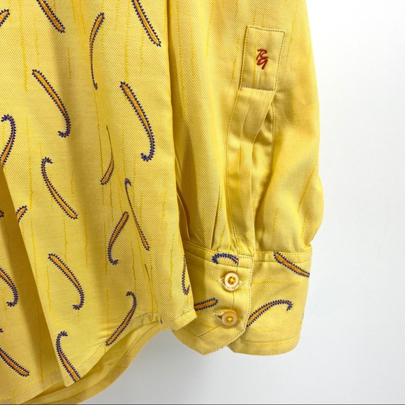 Robert Graham Embroidered Paisley Shirt - Picture 2 of 8